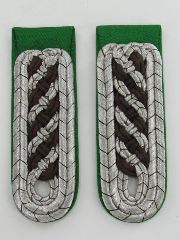 'Meister der 'Schutzpolizei' Shoulder Boards & Collar Tabs