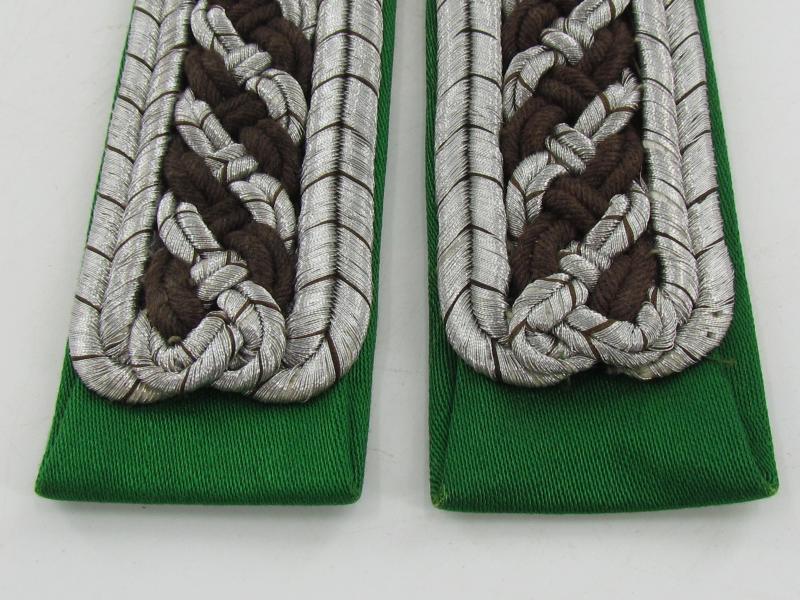 'Meister der 'Schutzpolizei' Shoulder Boards & Collar Tabs