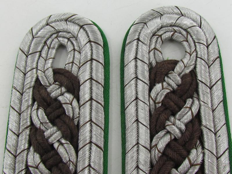 'Meister der 'Schutzpolizei' Shoulder Boards & Collar Tabs