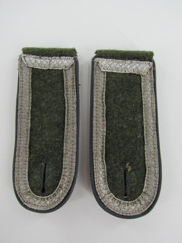 Wehrmacht (Heer) M40  transport NCO shoulder boards