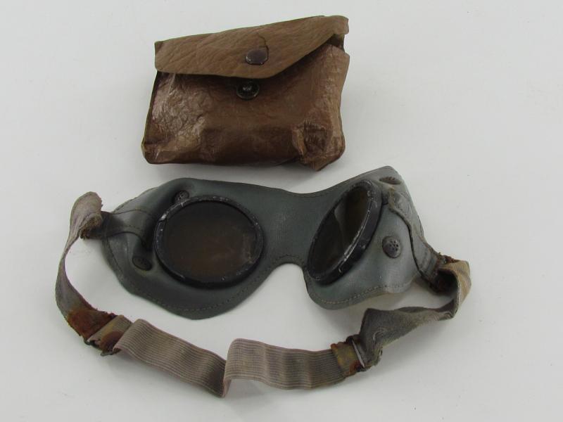 Wehrmacht or Waffen SS mountain troops protective goggles