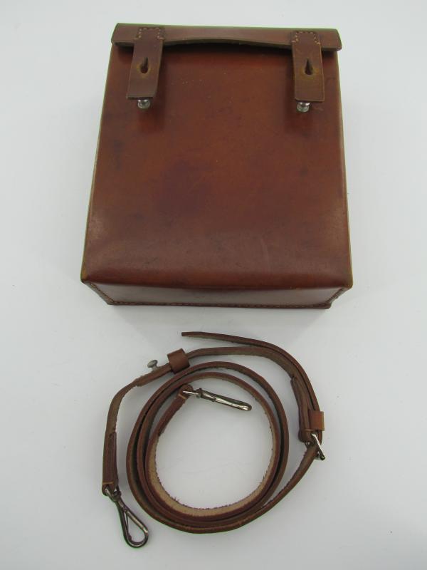 Deutsches Rotes Kreuz D. R. K. Sanitätslager Babelsberg Medical Pouch