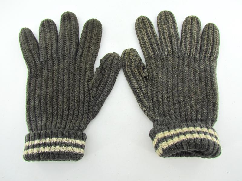 Wehrmacht wool winter gloves