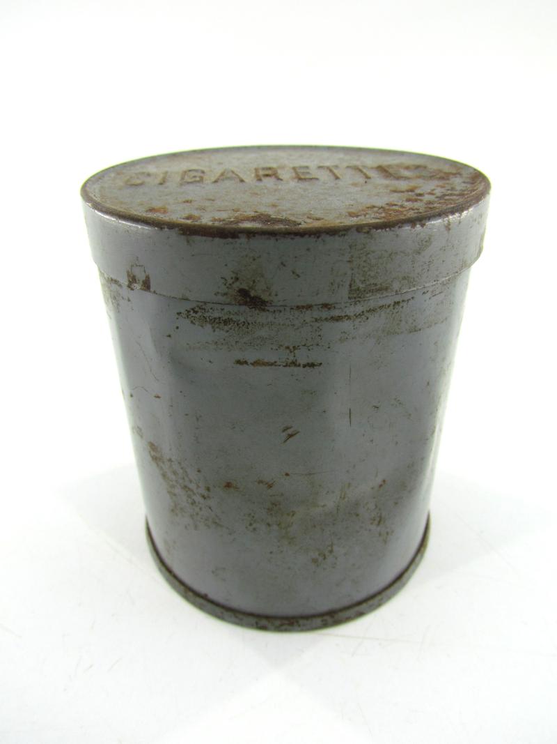 British WWII Cigarettes Can ( empty )