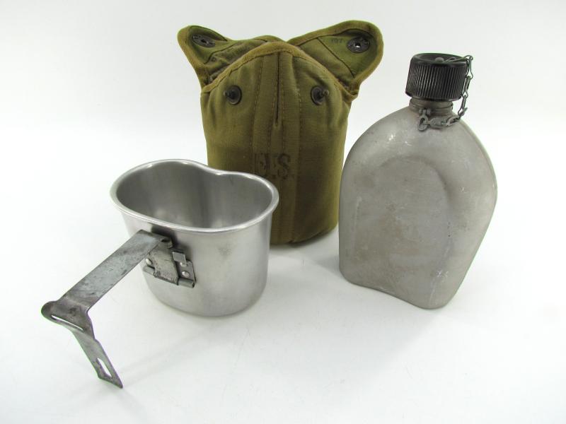 US WWII M-1910 Canteen 1945 (British Made)
