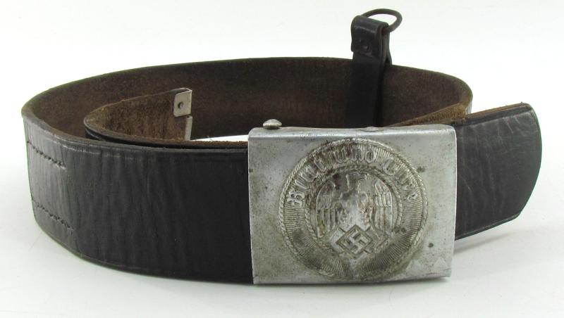 Hitler Youth Belt with Buckle RZM M4-39 ( “Crank Catch”) )