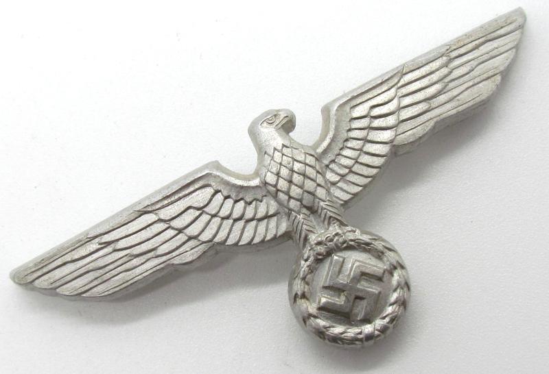 Wehrmacht ( Heer ) metal Cap Eagle F&R 1939
