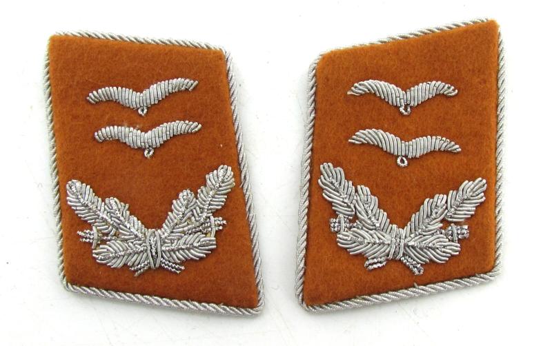 Luftwaffe Nachrichten Collar Tabs 