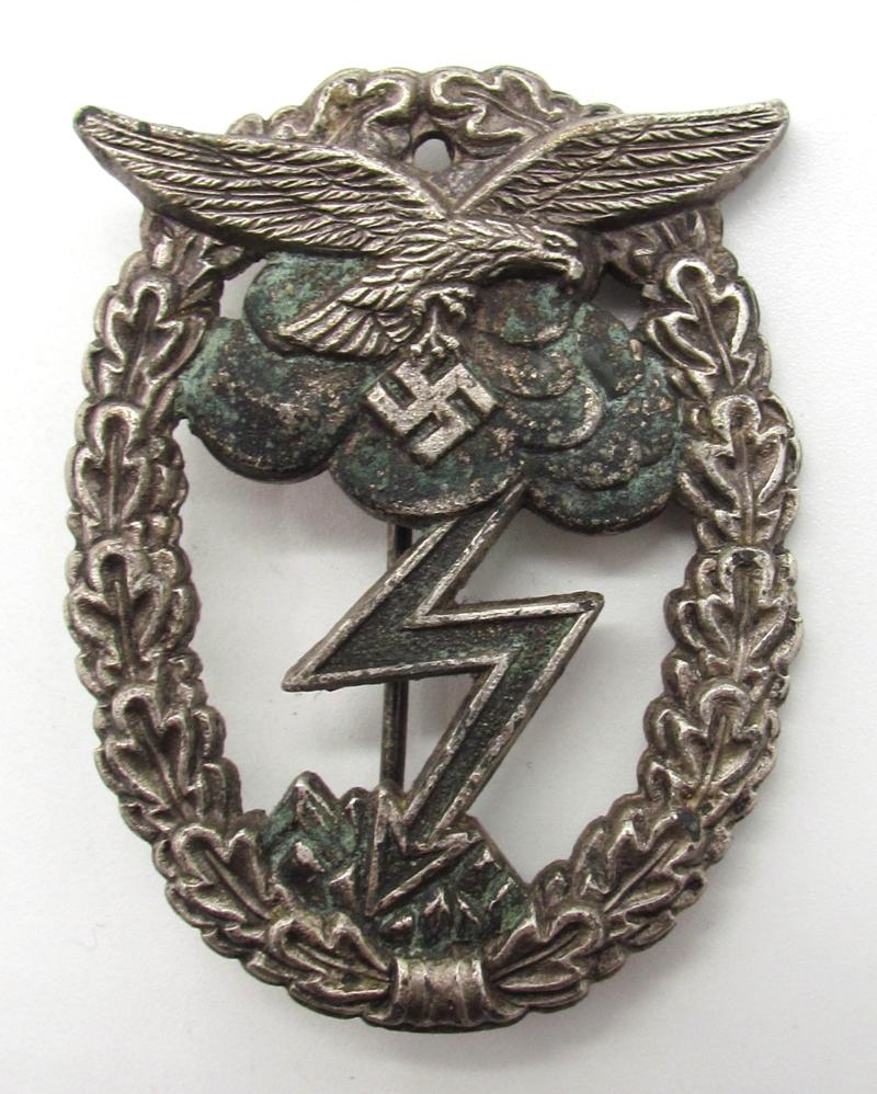 Luftwaffe Ground Assault Badge – Arno Wallpach, Salzburg