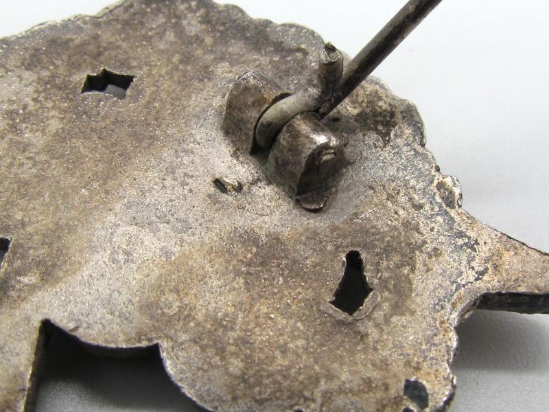 Luftwaffe Ground Assault Badge – Arno Wallpach, Salzburg