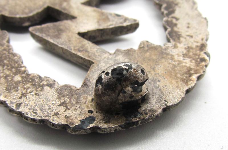 Luftwaffe Ground Assault Badge – Arno Wallpach, Salzburg