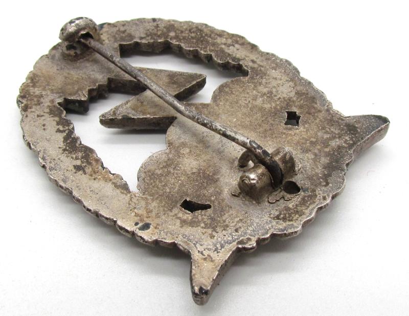 Luftwaffe Ground Assault Badge – Arno Wallpach, Salzburg