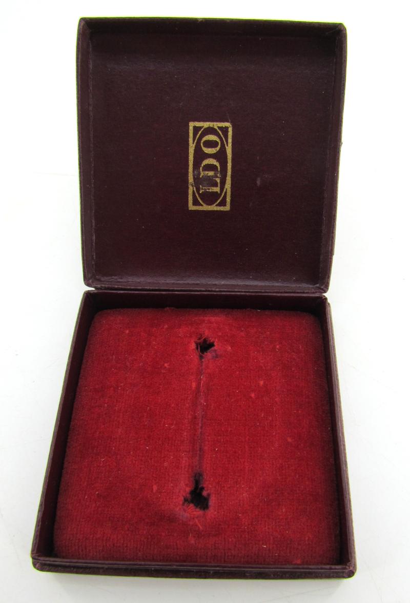 Original LDO Case for the Wound Badge in Silver