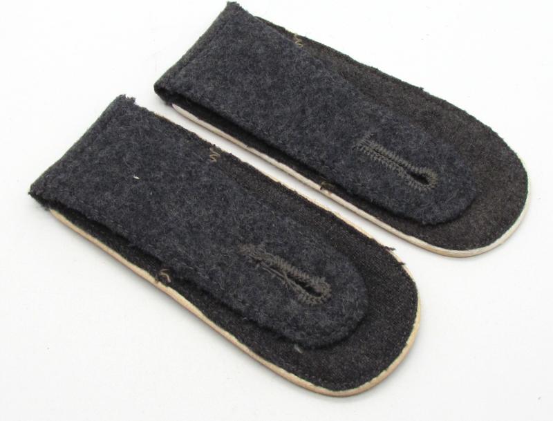 Luftwaffe ‘Hermann Göring’ division shoulder boards
