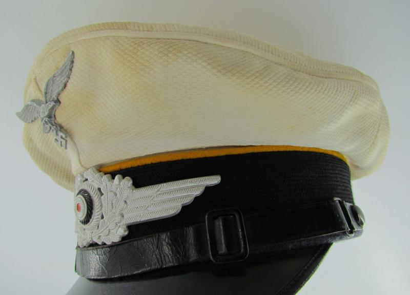Luftwaffe EM/NCO White Topped visor cap for pilot/paratrooper