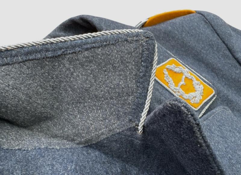 Luftwaffe Officer’s Tunic – Major (Flieger/Fallschirmjäger Branch)