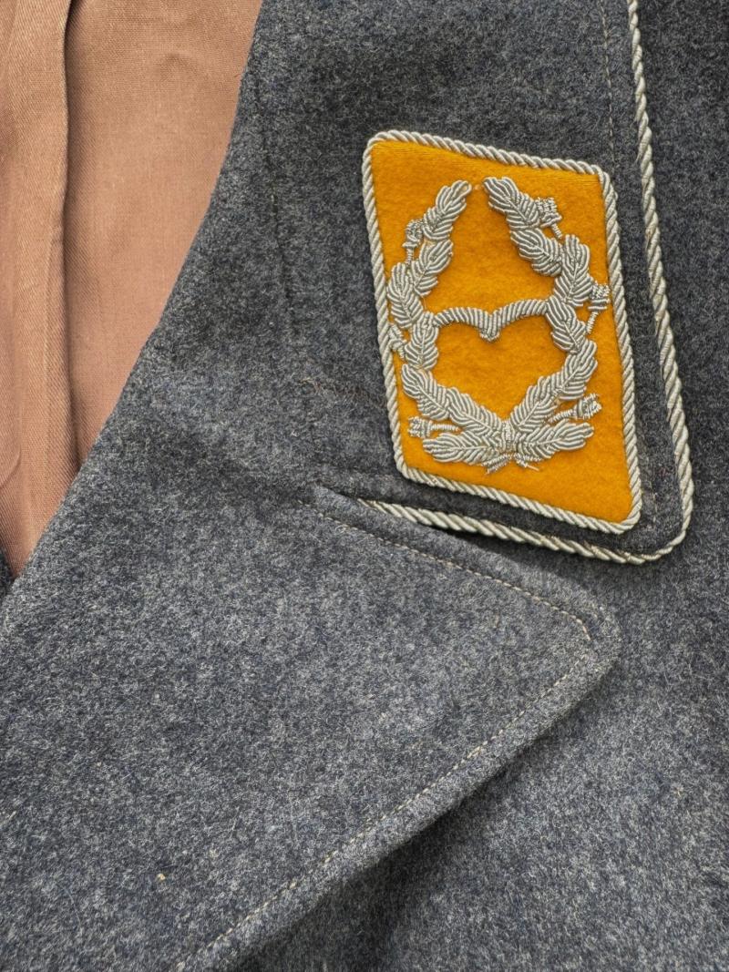 Luftwaffe Officer’s Tunic – Major (Flieger/Fallschirmjäger Branch)