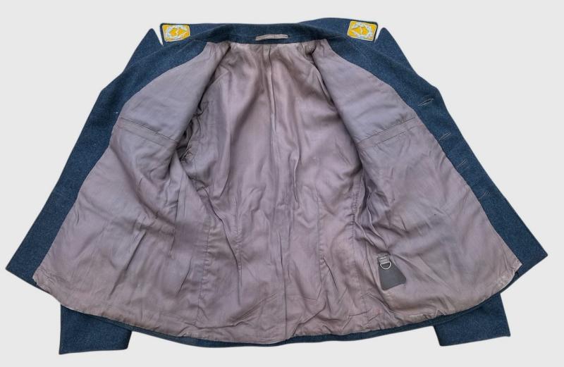 Luftwaffe Officer’s Tunic – Major (Flieger/Fallschirmjäger Branch)