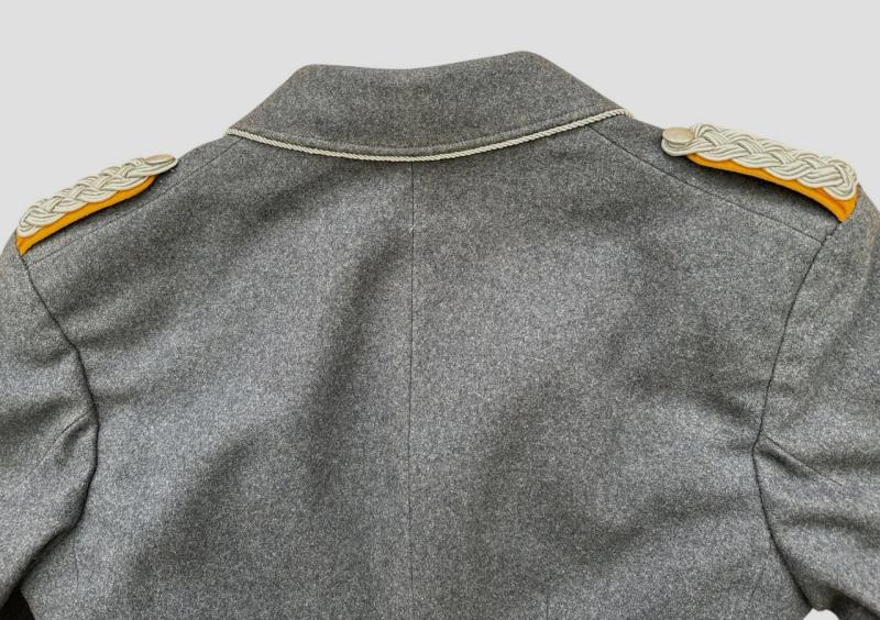 Luftwaffe Officer’s Tunic – Major (Flieger/Fallschirmjäger Branch)