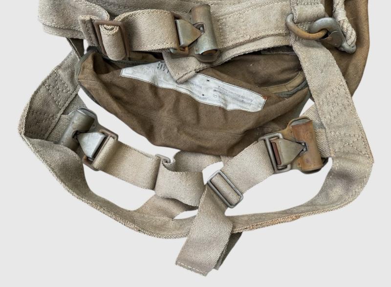 Complete Luftwaffe RZ-20 Parachute Harnass