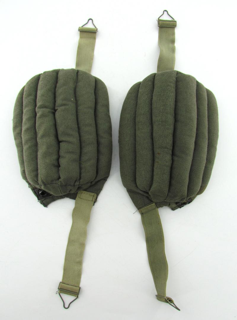 Fallschirmjäger jumping kneepads
