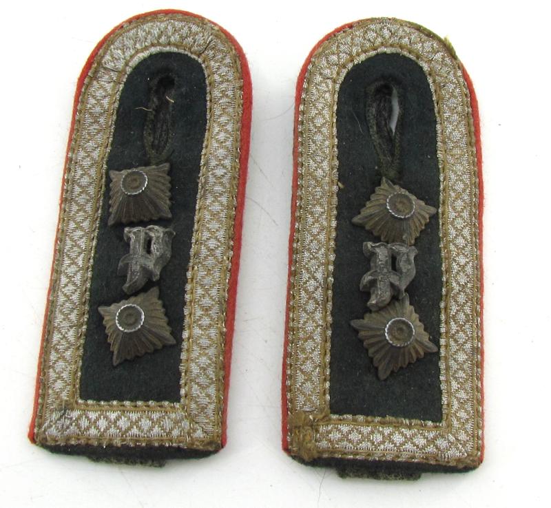 Wehrmacht ( Heer ) Oberfeldwebel Panzerjäger Shoulder Boards