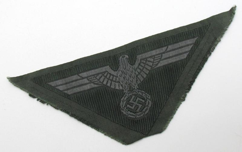 Wehrmacht (Heer) M44 Type Breast Eagle