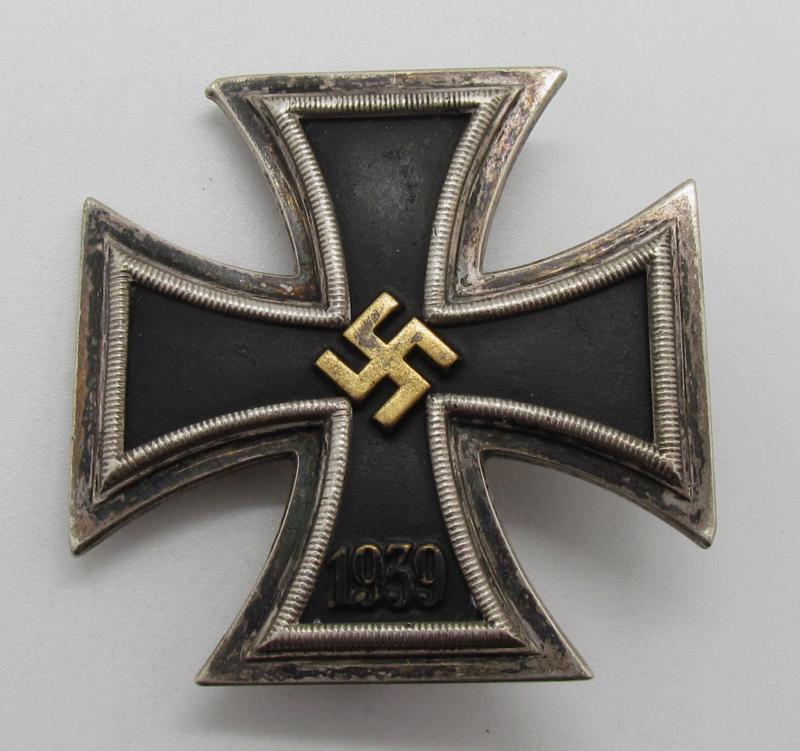 Iron Cross 1st Class ( EK1 ) - Brass Core