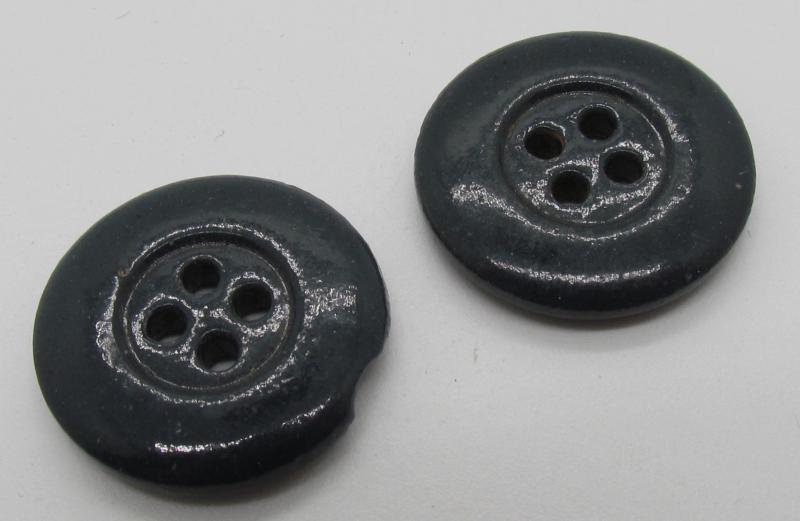 2x Luftwaffe Glass Buttons