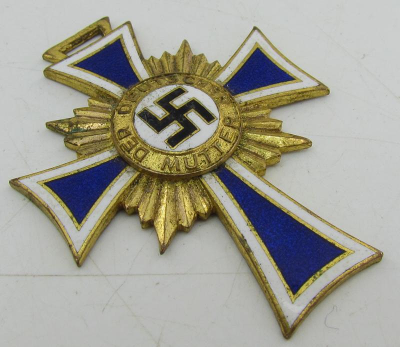 German Mothers Cross in Gold