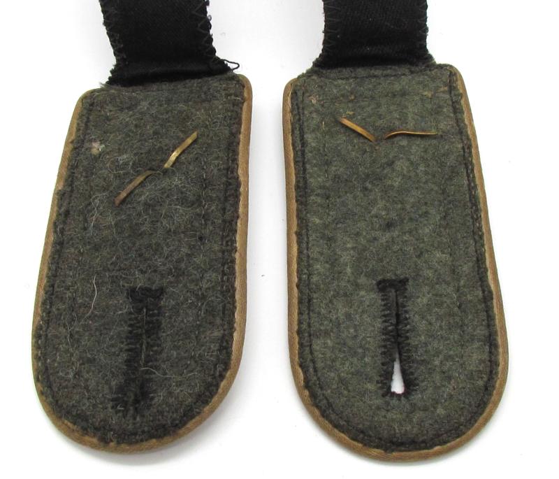 Waffen SS-Oberscharführer Shoulder Boards (Infantry)