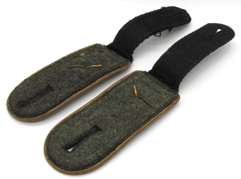 Waffen SS-Oberscharführer Shoulder Boards (Infantry)
