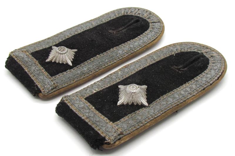 Waffen SS-Oberscharführer Shoulder Boards (Infantry)