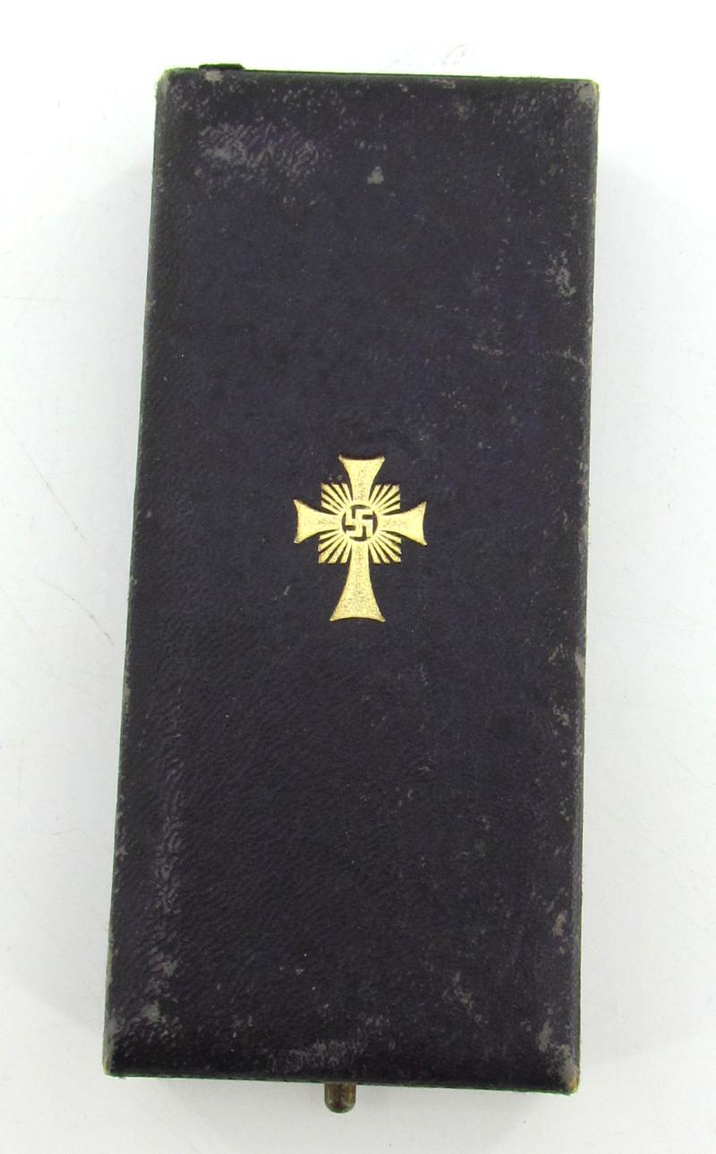 Mother’s cross in gold with box ( Klamt und Söhne )