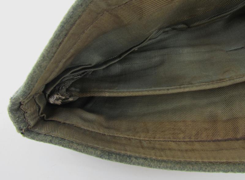 Wehrmacht (Heer) Field Cap (Schiffchen), Field-Upgraded to Officer